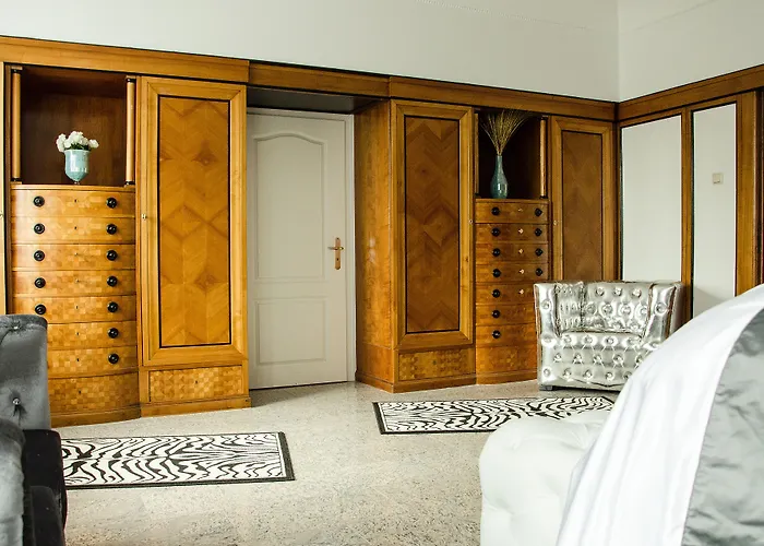 Vera וילה וטר